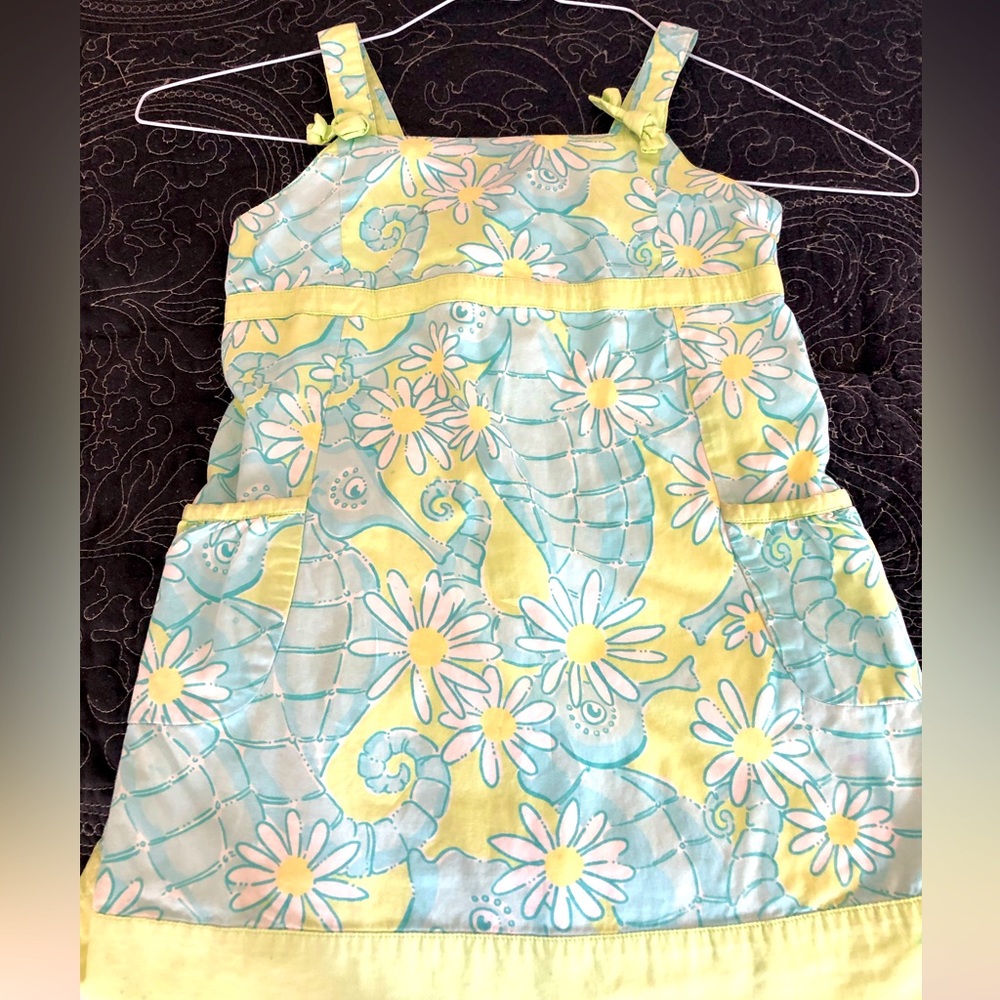 Lilly Pulitzer top size 6